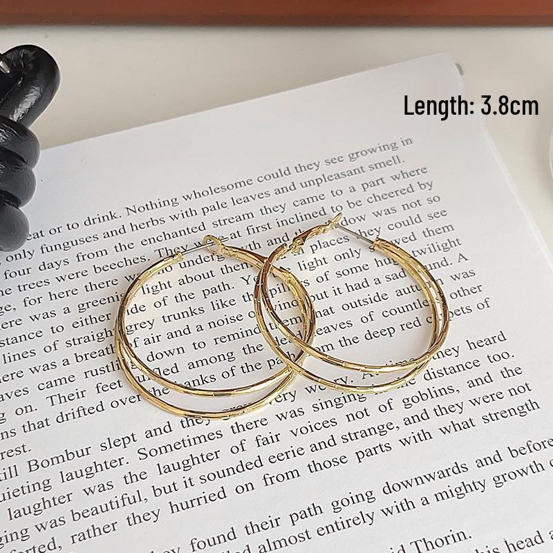 Dopamine Flower Ear Hooks: Holiday-Style, No Piercing, Cute Seaside Earrings for Women