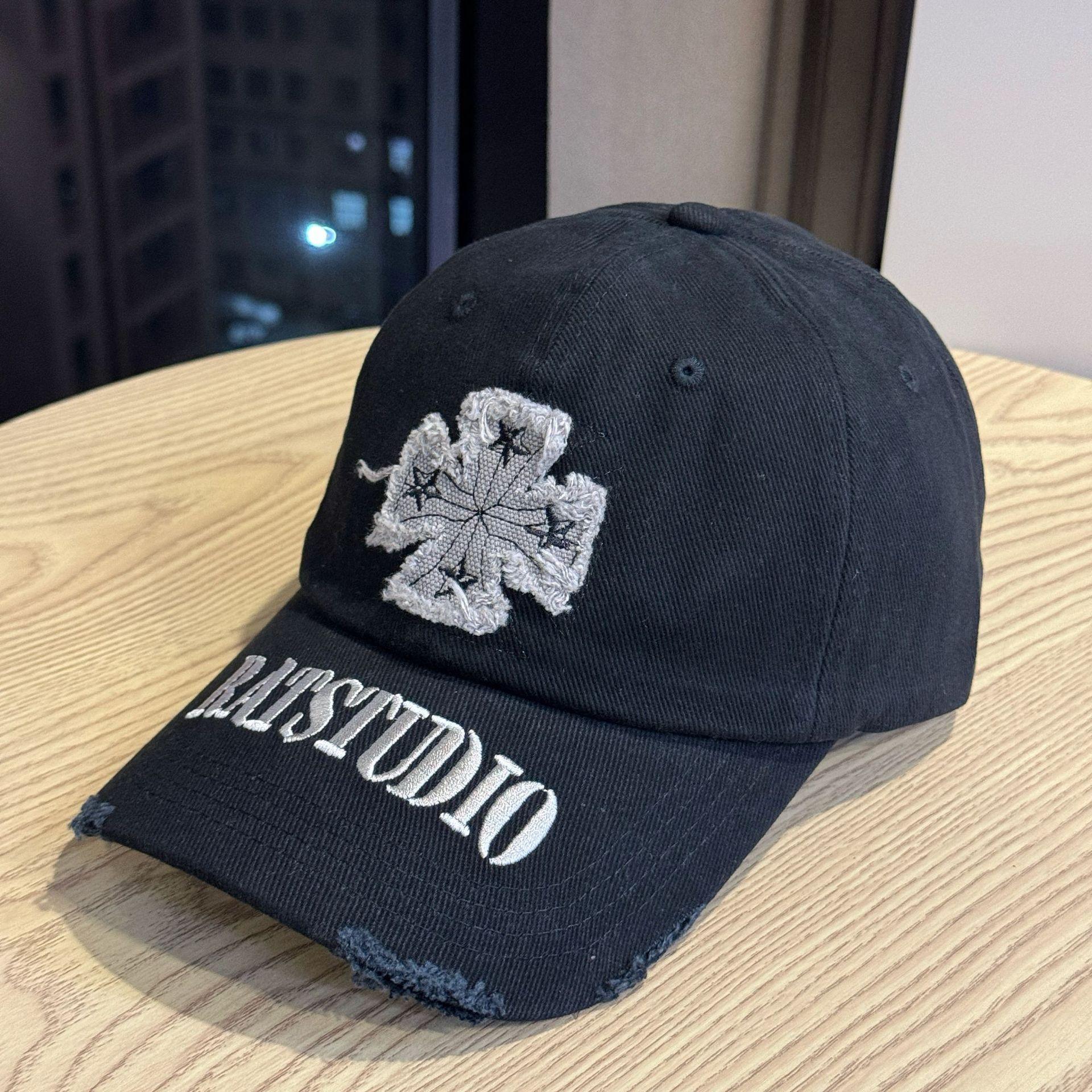 

New Early Autumn Cross Hole Baseball Hat for Men and Women Fashionable Retro Personalized Street Sunvisor Peaked Cap Adjustable