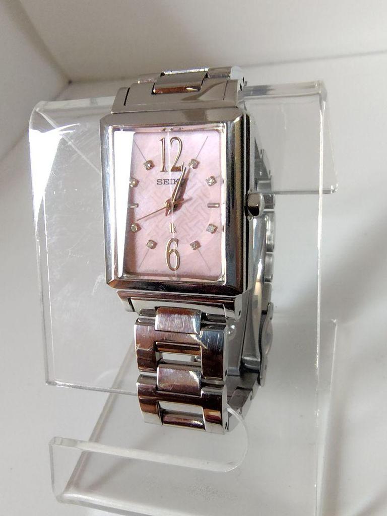 [USED] Battery replaced, rare Seiko Lucia 8-piece diamond watch with mother-of-pearl dial