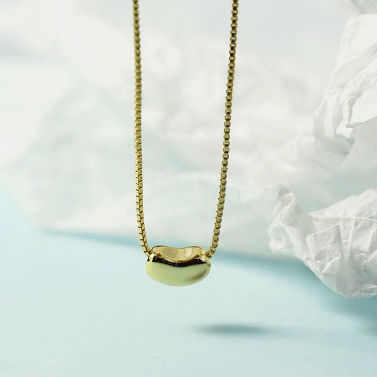 Korean Style Lover's Beans Clavicle Necklace - Trendy Choker for Girls