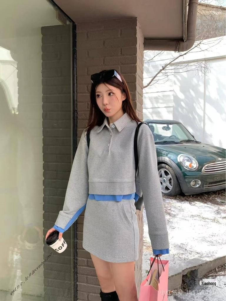 Early Spring Miu Style Two-Piece Color Block Sweatshirt - Classic Lapel Short Top for Girls