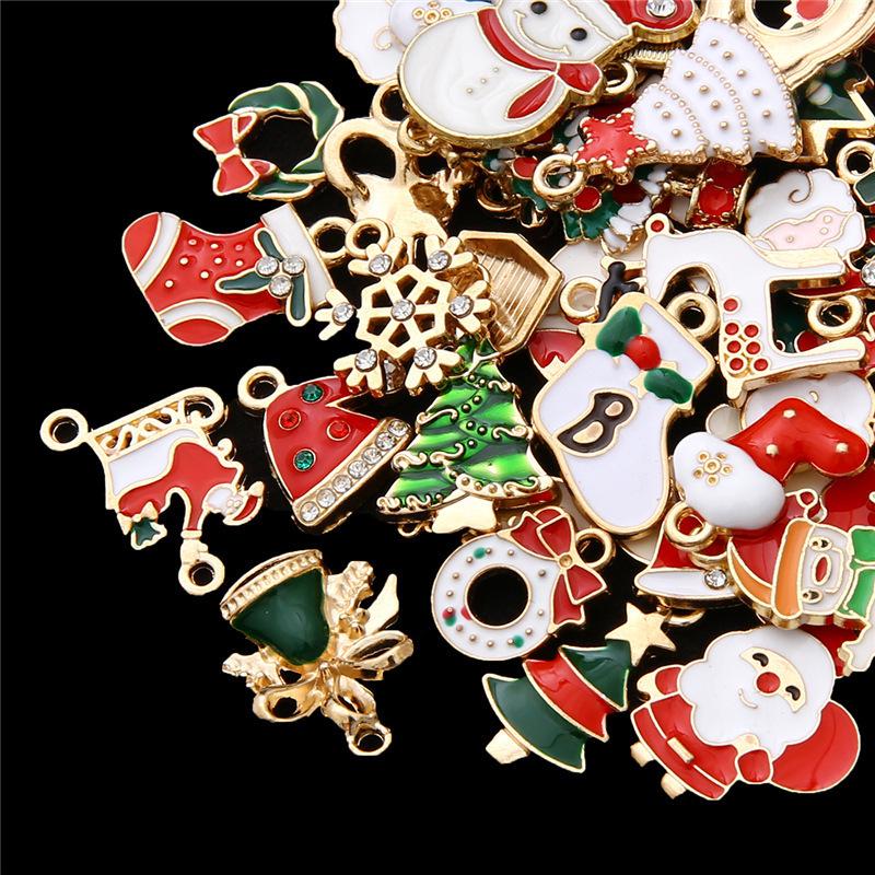 Christmas Style Alloy Drop Oil Pendants: DIY Charms & Mixed Ornaments