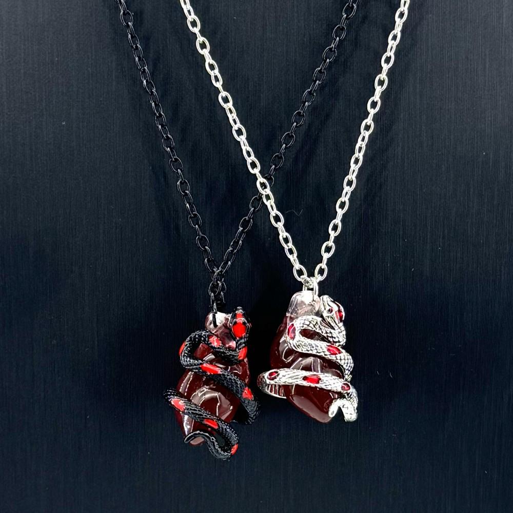 European and American Style Heart & Snake Couple Necklace - Halloween Personalized Exaggerated Design Clavicle Chain
