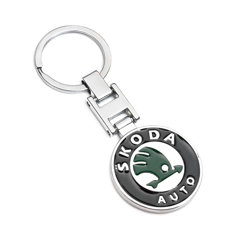 1Pcs 3D Metal Car Emblem Keychain Key Ring Accessories For Skoda Octavia VRS Rapid Kodiaq Fabia Karoq Superb Scala Kamiq jzfb61
