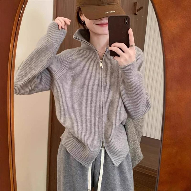 Толстая трикотажная куртка на двойной молнии, новый повседневный и непринужденный стиль, кардиган для женщин на осень и зиму One size светло-серый
