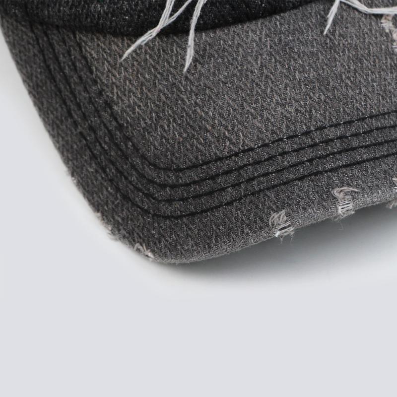 Retro Denim Ripped Baseball Cap Men and Women Show Their Faces Small Casual Embroidered Peaked Cap Sun Hat