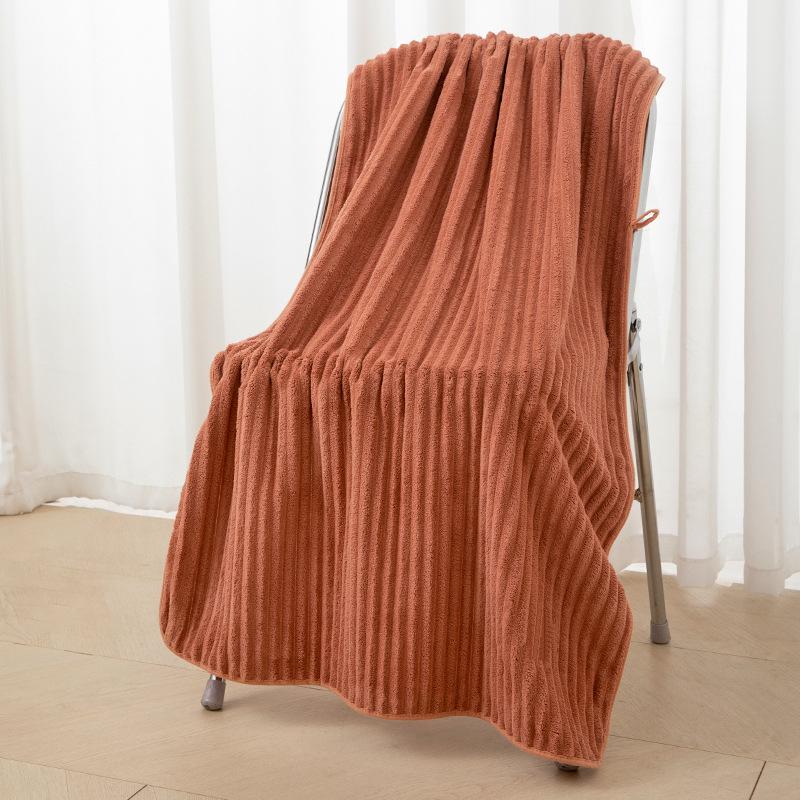 Quick-Dry Thickened Coral Fleece Bath Towel - Absorbent & Lint-Free for Men & Women 35x75 cm