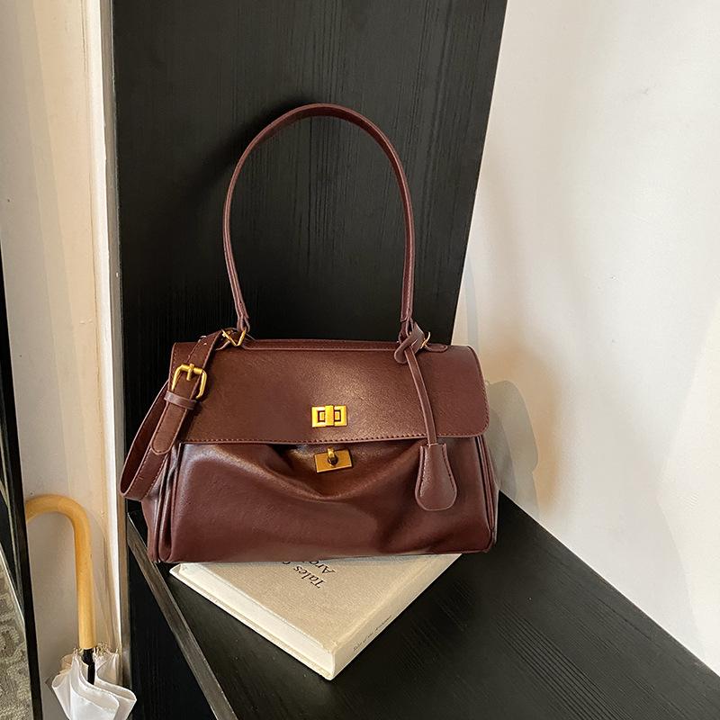 

Сумка для поездок на работу женская 2025 осень и зима новая сумка Maillard на плечо под мышку высококлассная популярная ретро сумка-мессенджер