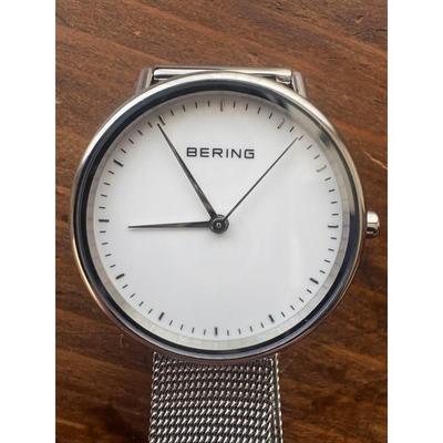 Used BERING Changes Mini 29mm+replacement Belt (red)