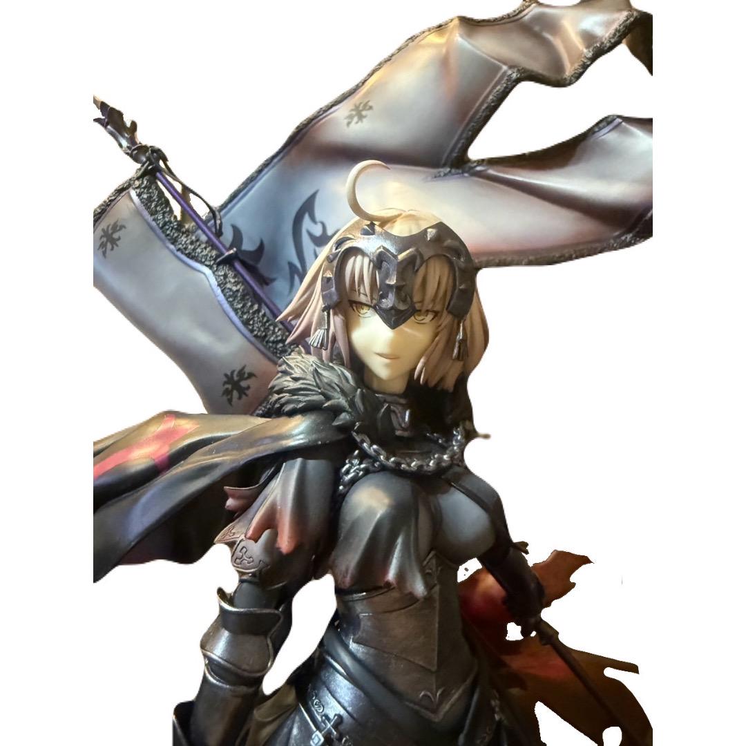 

[Б/У] Fate/Grand Order Мститель/Жанна д Арк [Альтер] Б/У