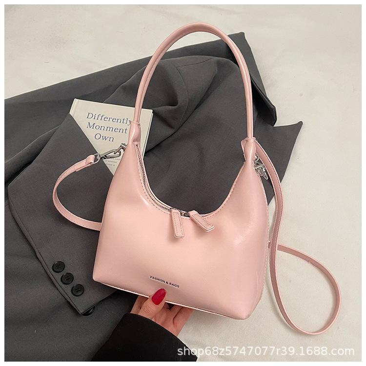 Fashion versatile portable small bag women's 2025 new trendy and popular small bag foreign style commuter shoulder messenger bag