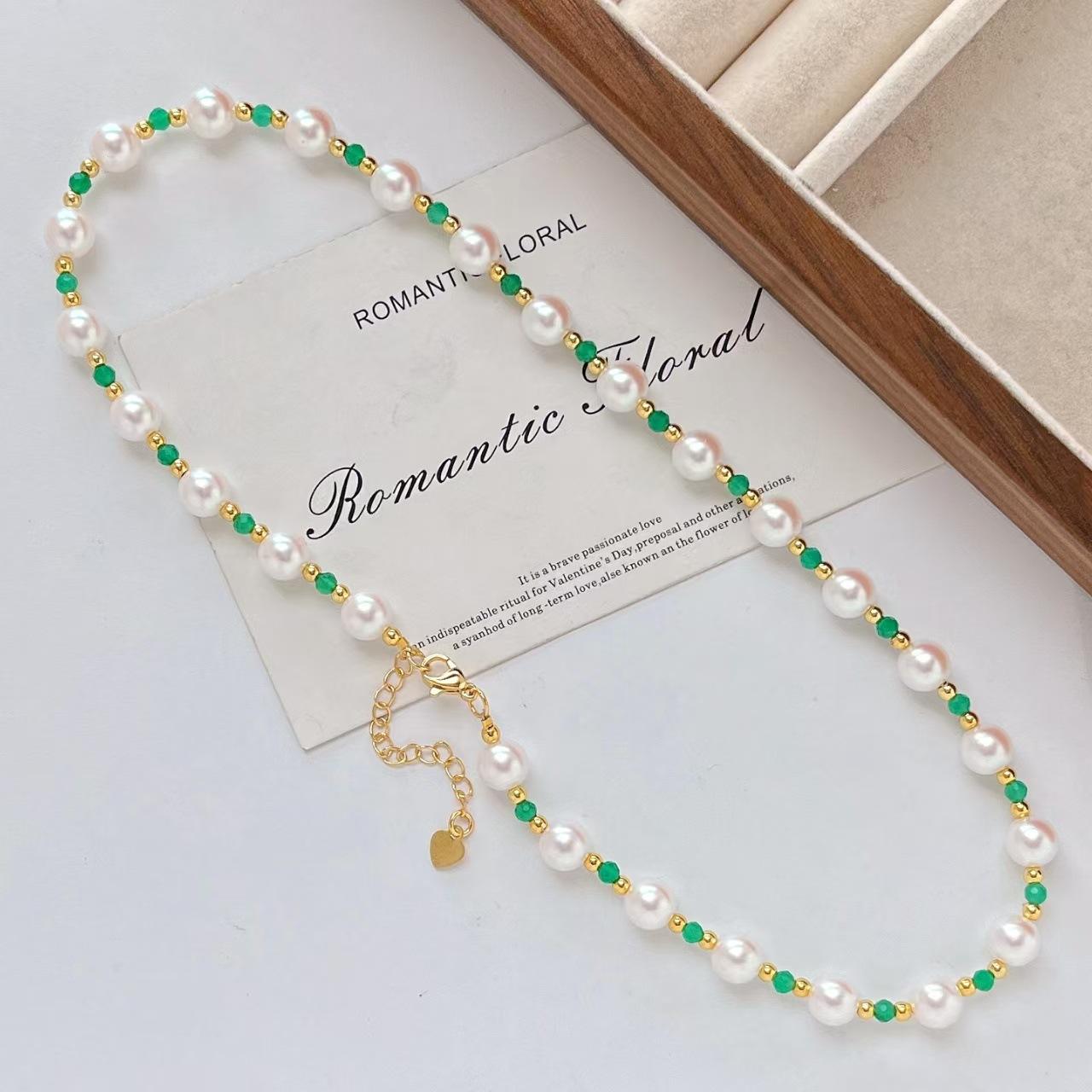 High Quality Vitreous Emperor Green Chalcedony Artificial Crystal Pearl Clavicle Chain Necklace