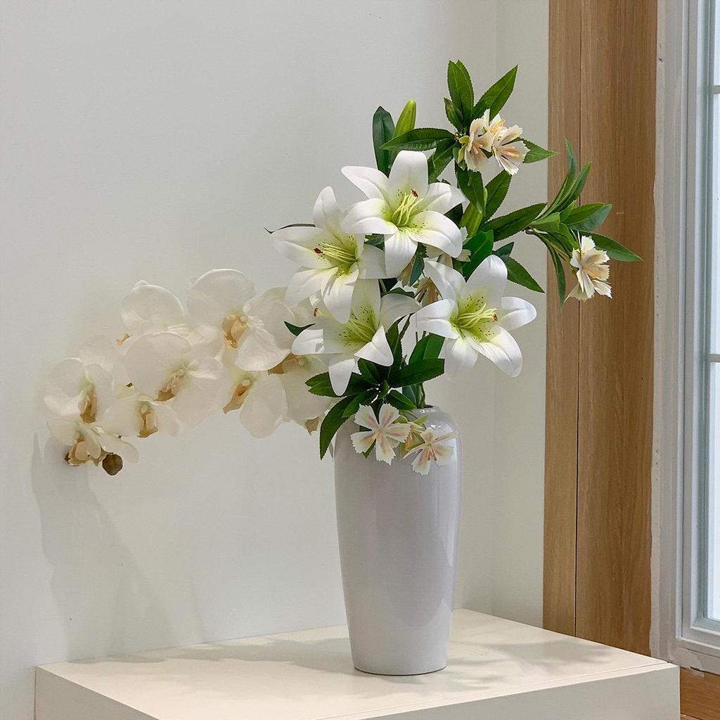 Artificial Lily Flower Arrangement for Home Decoration