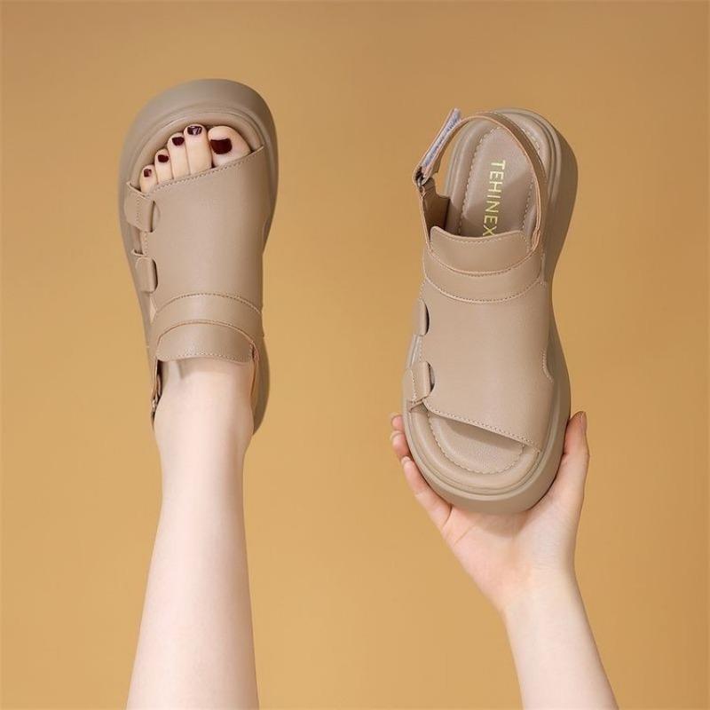 Versatile Sports Thick-soled Sandals for Women, New Soft-soled Mid-heel Casual Beach Shoes for Outerwear