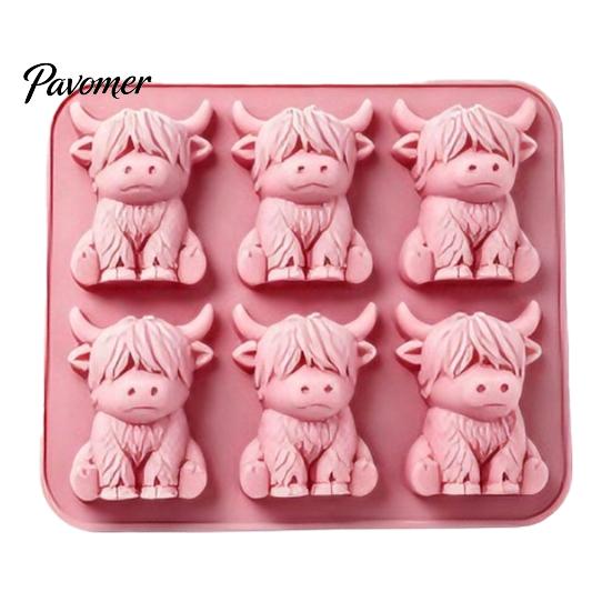 Cute Animal Shaped Ice Molds 3D Highland Cow Mold, 6 Cavity Food Grade Silicone Non Stick Jelly Making Tool Cube Tray, Flexible Mold for Whiskey