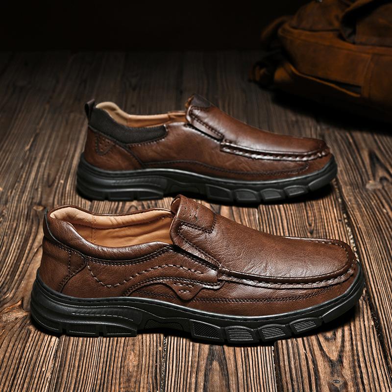 Genuine Leather Flat Shoes Classic Soft Leather Handmade Breathable Men Shoes Men Loafers Slip On Business Casual Shoes