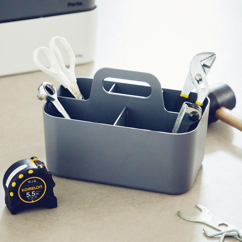 

1pc Multi-Functional Storage Basket with Handle,Easy to Organize Portable,Desktop Organizer 5-Compartment Divider Storage Box