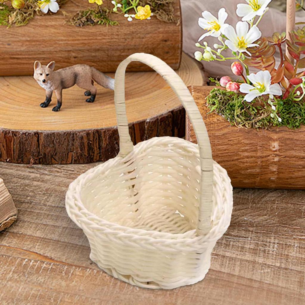 Small Imitation Rattan Woven Basket One wicker rattan flower child Basket woven Easter basket Wicker basket for Weddings