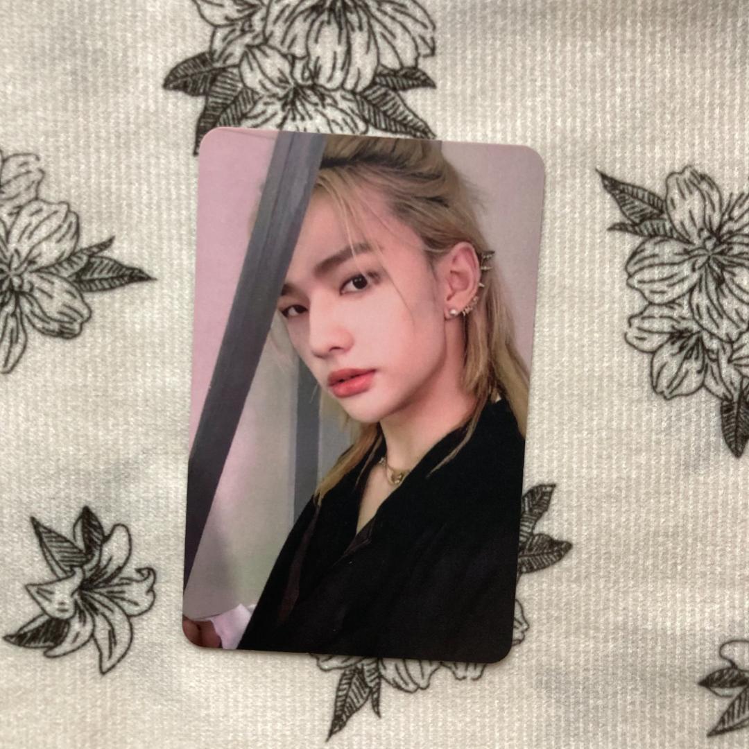 

[USED] StrayKids subk shop in-store special gift Hyunjin trading card