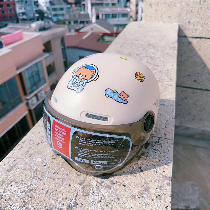 Children's Helmet Electric Bike Motorcycle Boy Girl Children Riding Protective Technology Sense Safety Helmet