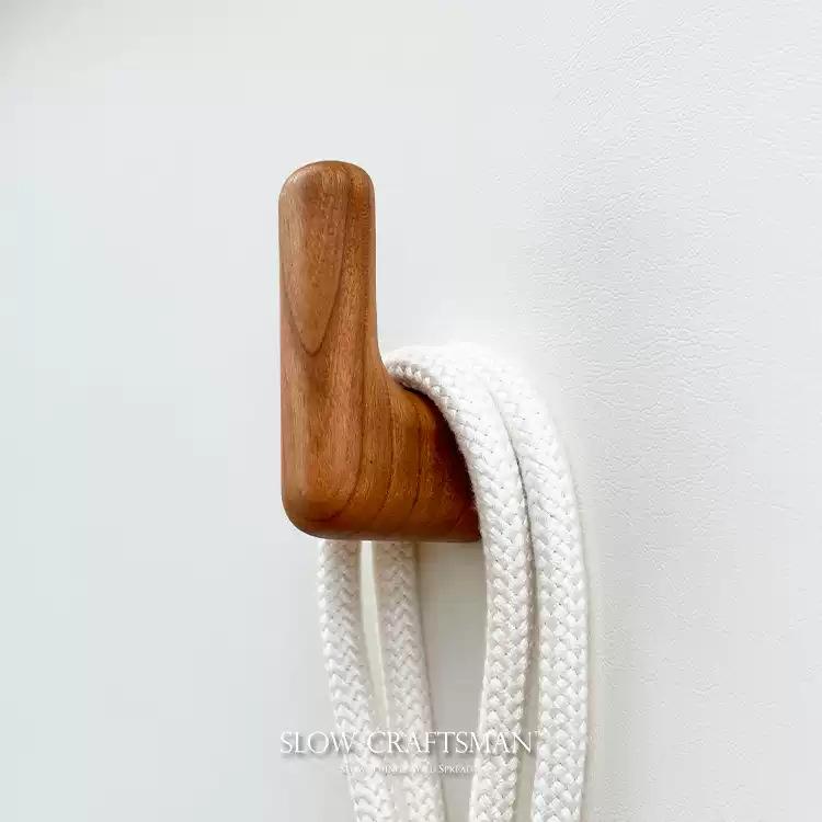 Perchero de Madera de Nogal Negro y Haya de Gama Alta Estilo Nórdico Japonés