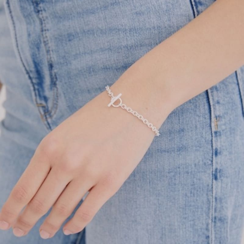 

LOVE ME MONSTER [Silver] Bold Toggle Bracelet SILVER