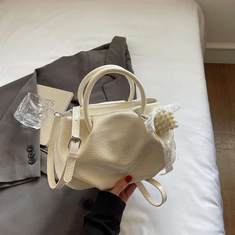 Summer Fashion Handbag Women's 2025 New Pleated Small Square Bag Simple Shoulder Bag High Value Messenger Bag