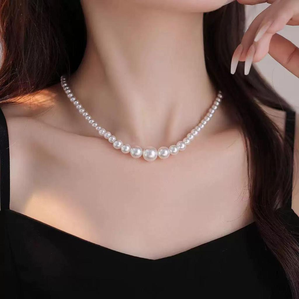 Glänzende Diamant-Schmetterling-Perlenkette: Damen Retro Würziges Mädchen Luxus Schlüsselbein Kette