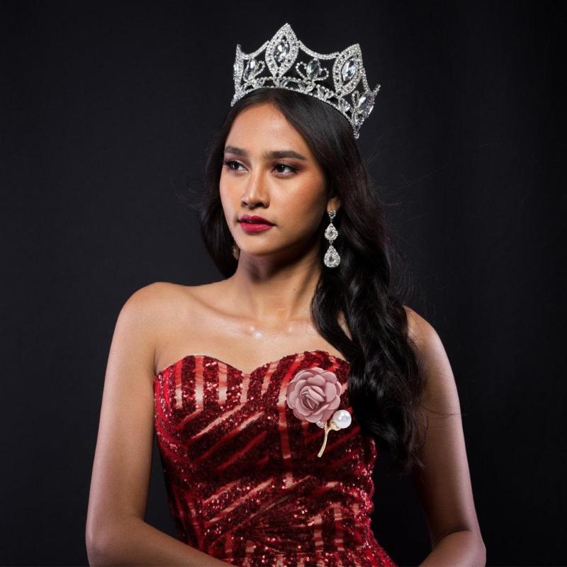 Women 3D Floral Brooch Lapel Pin Ladies Shawl Brooch Pin Clothing Jewelry Accessory for Wedding and Event Outfit