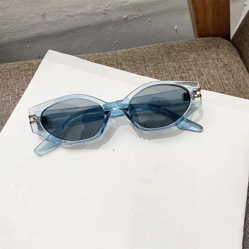 New Small Frame Oval Sunglasses Women Brand Designer Vintage Sun Glasses Lady Outdoor Travel Fashion Eyewear Uv400