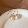 Cream Xinjiang Cotton Pearl High Heels Ear Hook Earrings Women'S Retro Light Luxury Earrings Temperament Ear Jewelry