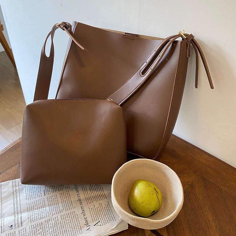 Damskie proste torby Nowe modne Premium All-Match Crossbody torby na ramię Jednolity kolor Miękka skóra PU Damska torebka