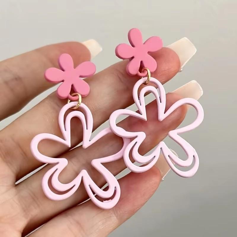 New Flower Hanging Earrings White Enamel Floral Acrylic Petals Crystal Imitation Pearl Dangle Earrings for Women brincos