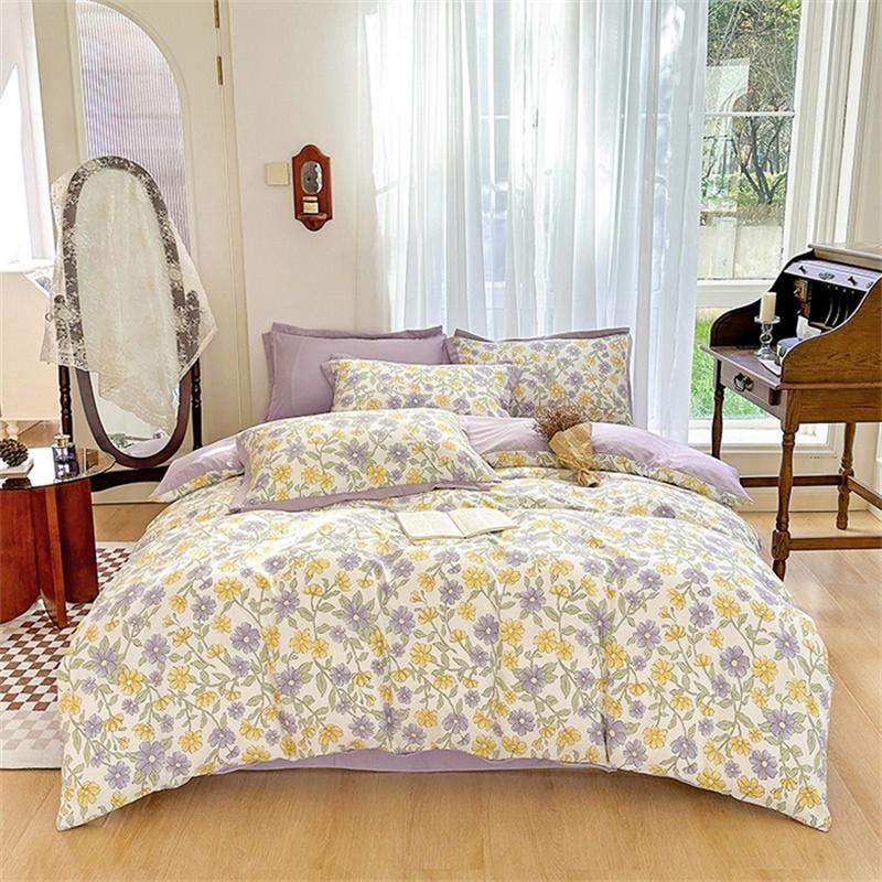Floral Duvet Cover Queen Vintage Plaid Patchwork Bedding Set Boho Farmhouse Reversible Comforter Cover for Girls Women 4pcs Set