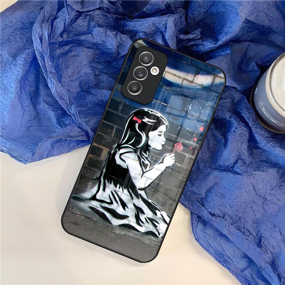 Street Art Banksy Graffiti Phone Case for Samsung Galaxy S25 S24 S30 S21 S23 S20 S22 Fe Note 20 Pro Edge Ultra Plus glass Cover