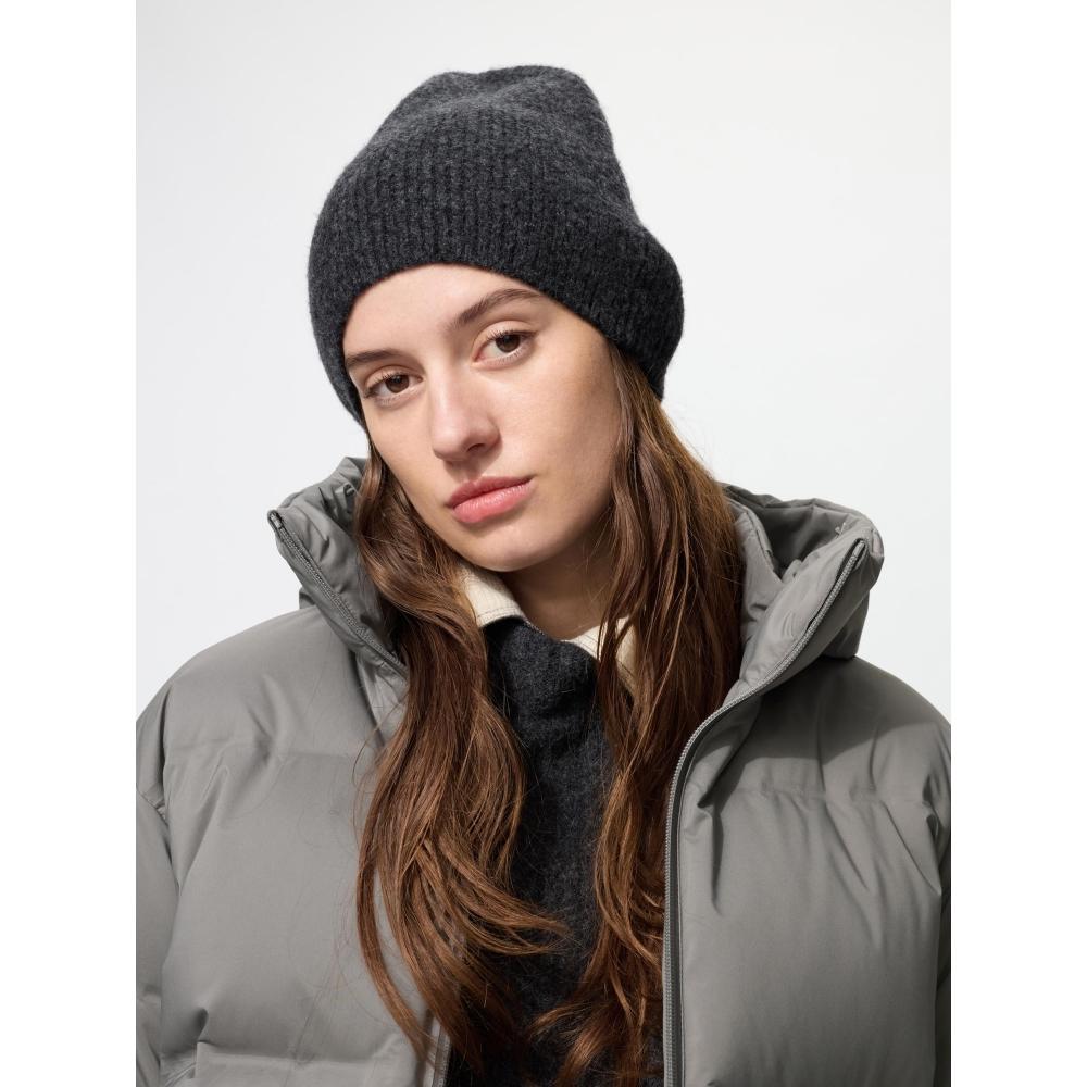 Uniqlo Sufre Yarn Knit Beanie   Sufre Yarn Knit Beanie