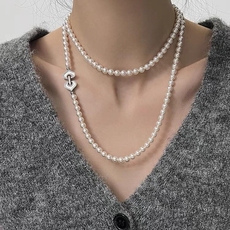 Shell Love Ring Buckle Design Shijia Pearl Necklace Temperament Is Round And Strong Light Imitation Pearl Long Sweater Chain