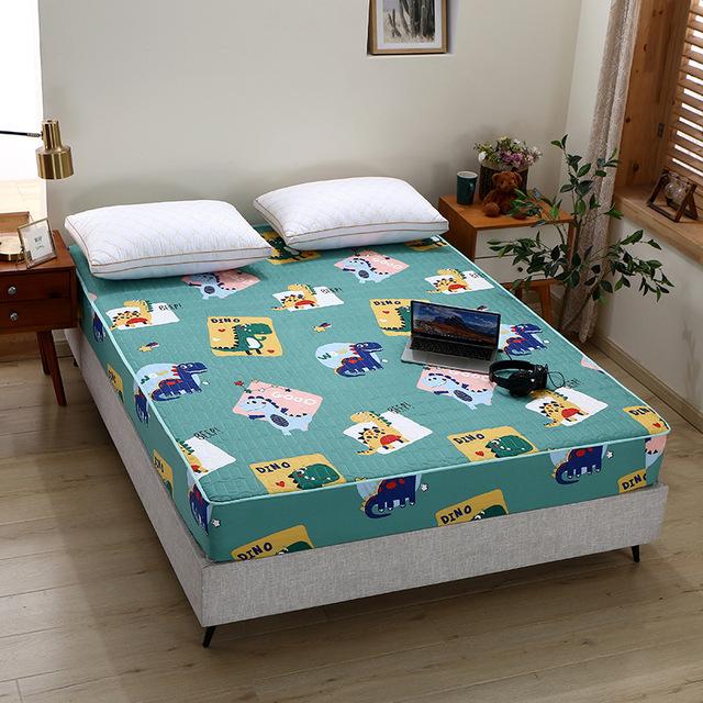 Water Proof Quilted Fitted Cover Single Double Bed Fitted Sheet High Quality Urination Anti -Slip Dustproof Mattress Protector