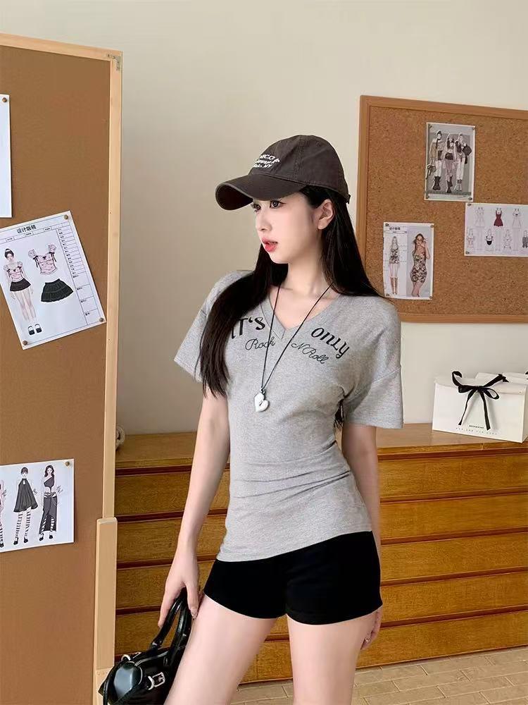 Women's V Neck Short Sleeve Letter Print Top Slim Fit Elegant Commuter Tee Milk Silk Casual Blouse
