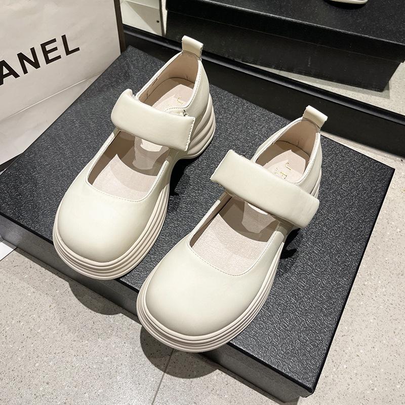 Fashion Retro Woman Shoes Shallow Mouth Clogs Platform Round Toe All-Match Female Footwear Black Flats New Creepers Dress Summer Hook &