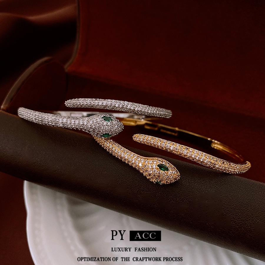 18k Gold-Plated Zircon Snake Bangle: Elegant High-End Fashion Bracelet for Women