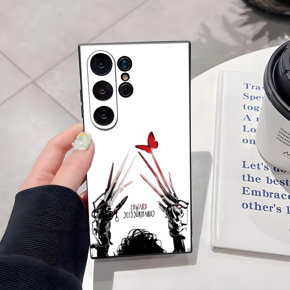Retro Edward Scissorhands Phone Case For Samsung S26 Ultra S25 Edge Ultra S23 S22 S21 S20 Ultra Plus S24 Fe Cover