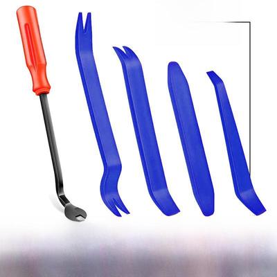 Entretien de la voiture – Entretien plastique et caoutchouc
