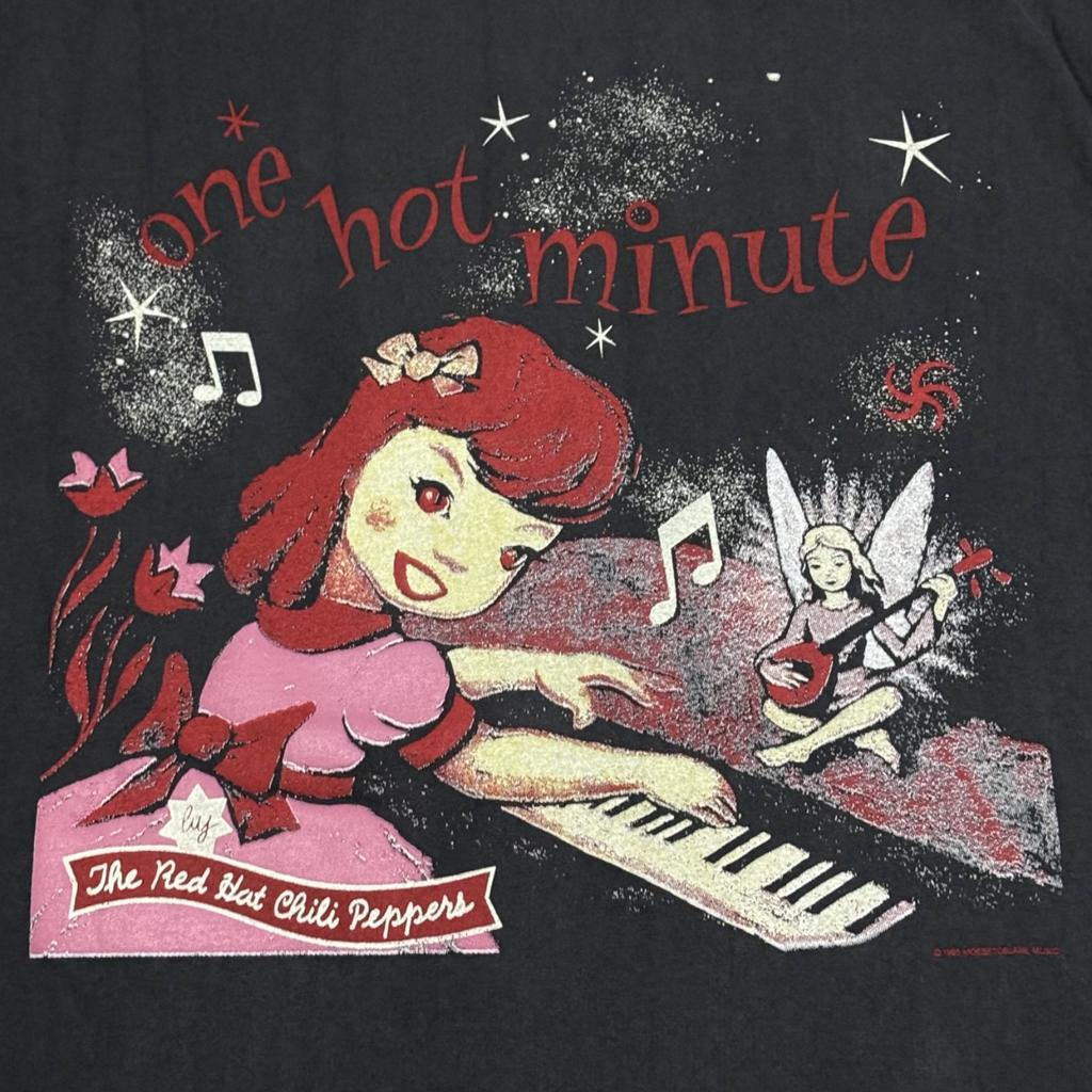 Vintage Red Hot Chili Peppers One Hot Minute TOUR 1995 90s Band L Shirt REPRINT