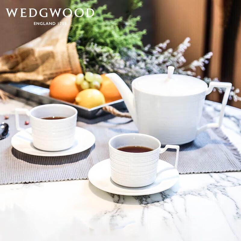 Wedgwood Итальянский рельефный костяной фарфор Чайный набор