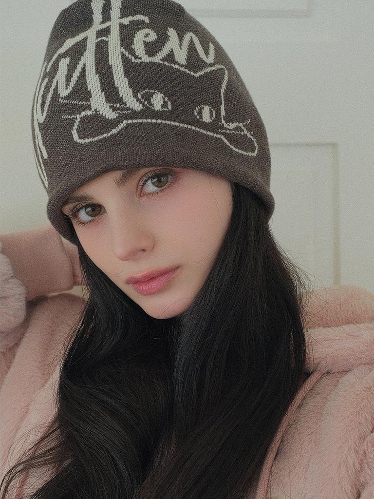 KOOLKITTEN Peeking Kitten Knit Beanie