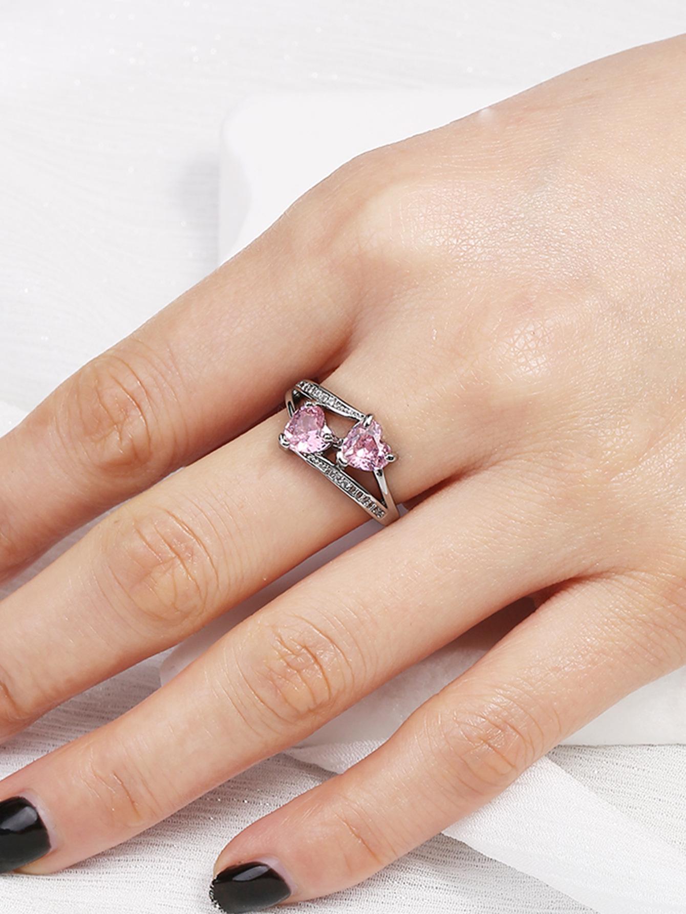 

Современное кольцо с двойным сердцем из циркония: Элегантные и универсальные женские украшения Adjustable Size