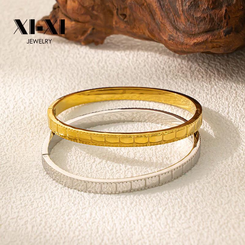 Exquisite Titanium Stainless Steel Bracelet with Irregular Inlaid Rhinestones - Starry Electroplated Design