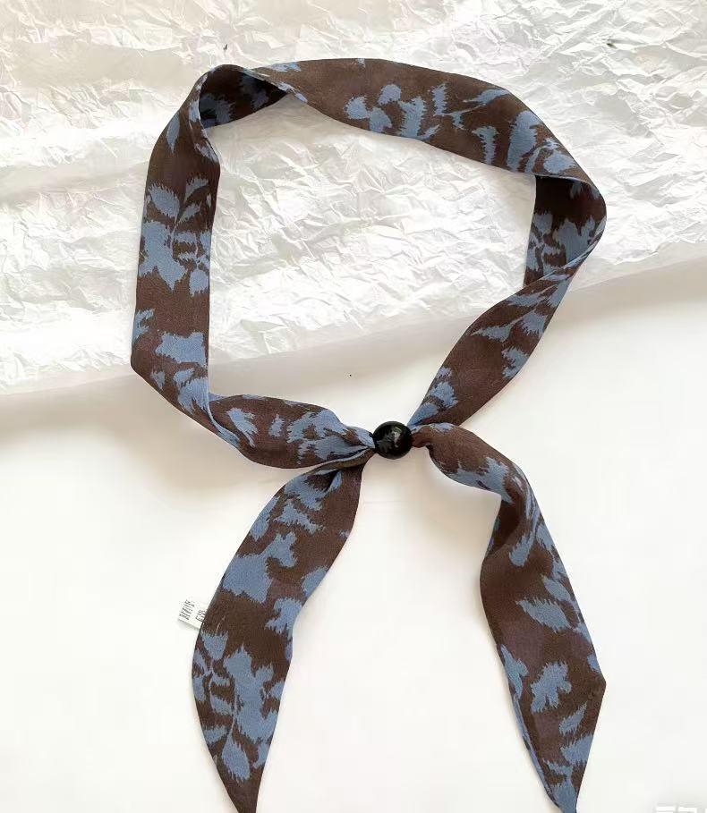 Elegant Spring Silk Scarf Necklace for Women - Versatile Gem Flower Ribbon Collar Accessory