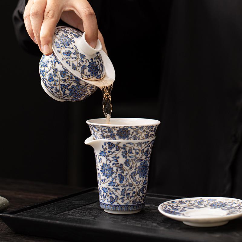 Light Luxury Suet Jade Blue and White Sancai Cover Bowl, Single High-end Hoverable Tea Bowl with Lid To Make Tea, Ceramic Kung Fu Tea Set